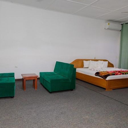 Samaritan Villa Resort And Conference Center クマシ エクステリア 写真